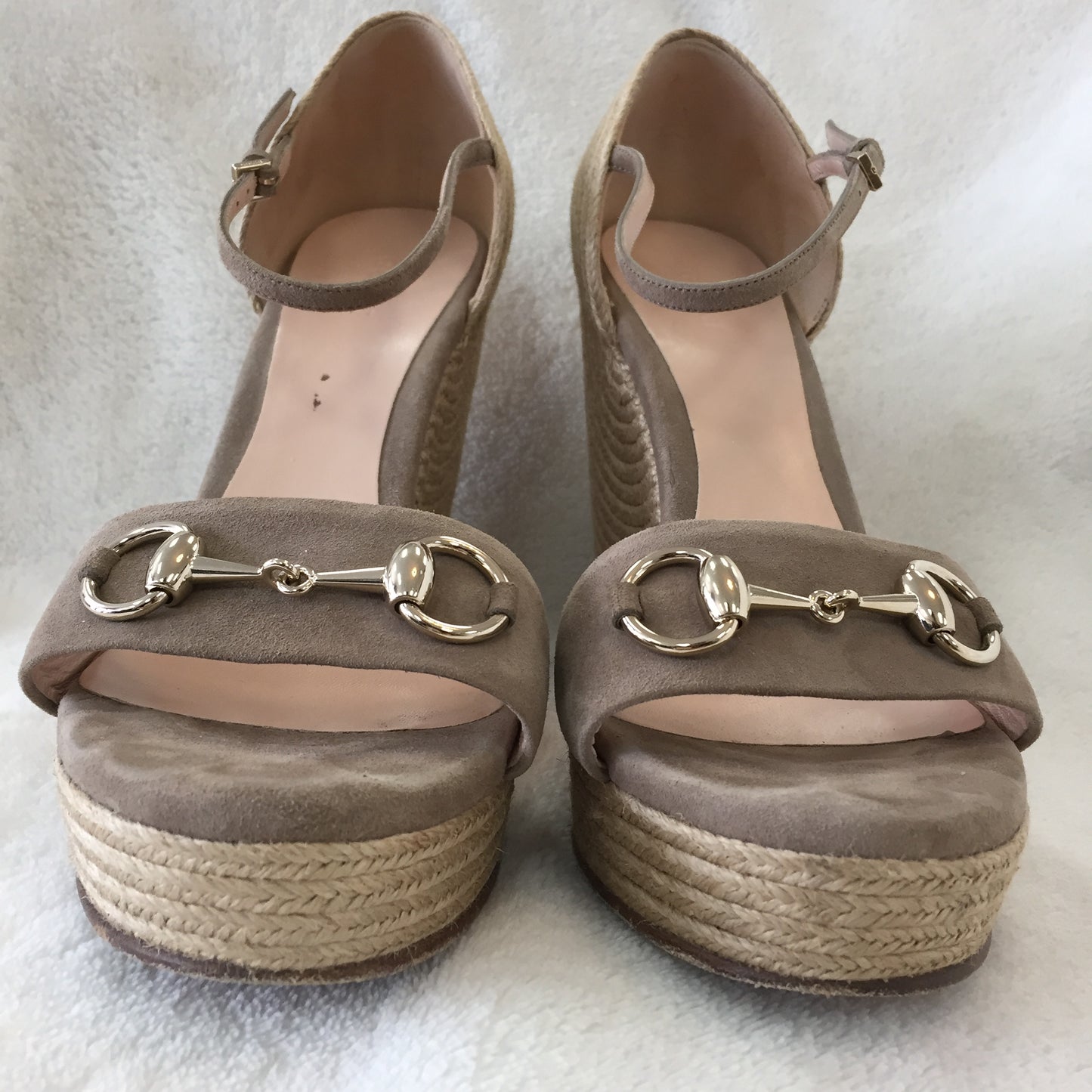 Authentic Gucci Taupe Horsebit Wedge Sandals Women's Size 40 / 9.5