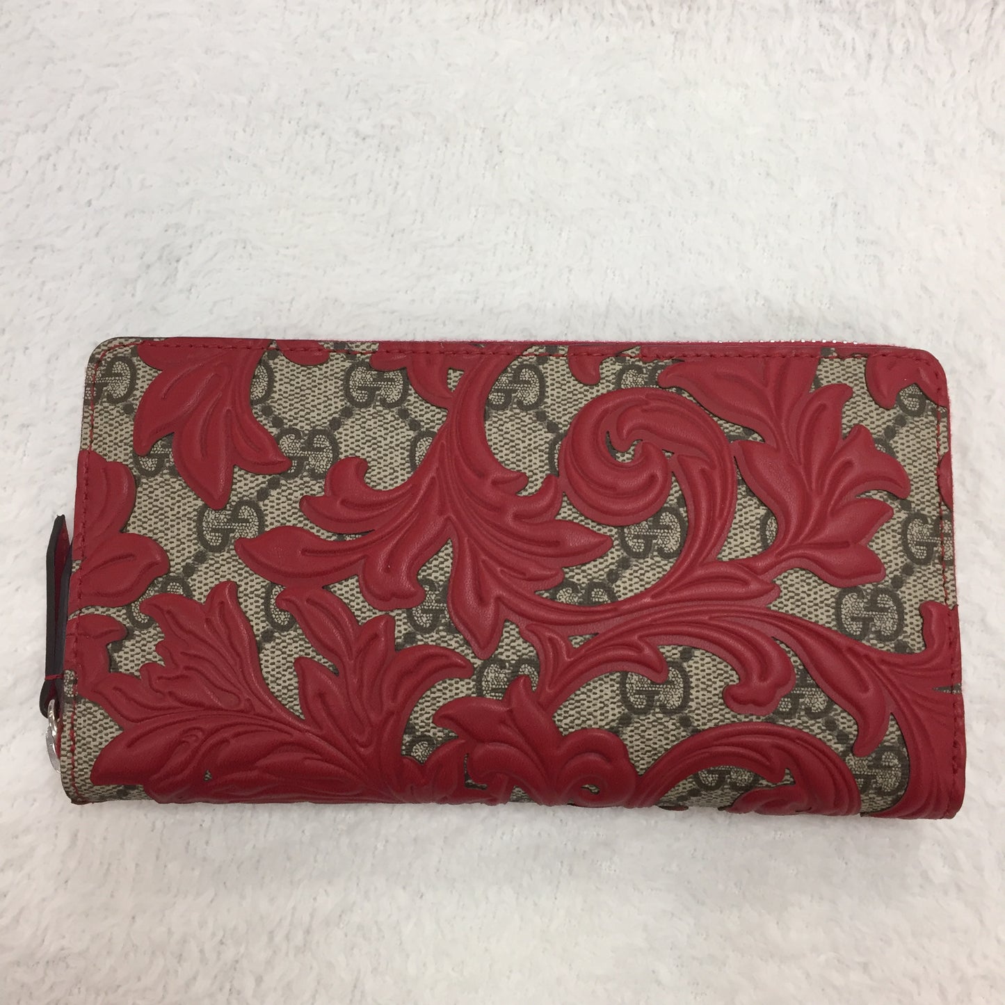 Gucci Red Arabesque Zippy Wallet