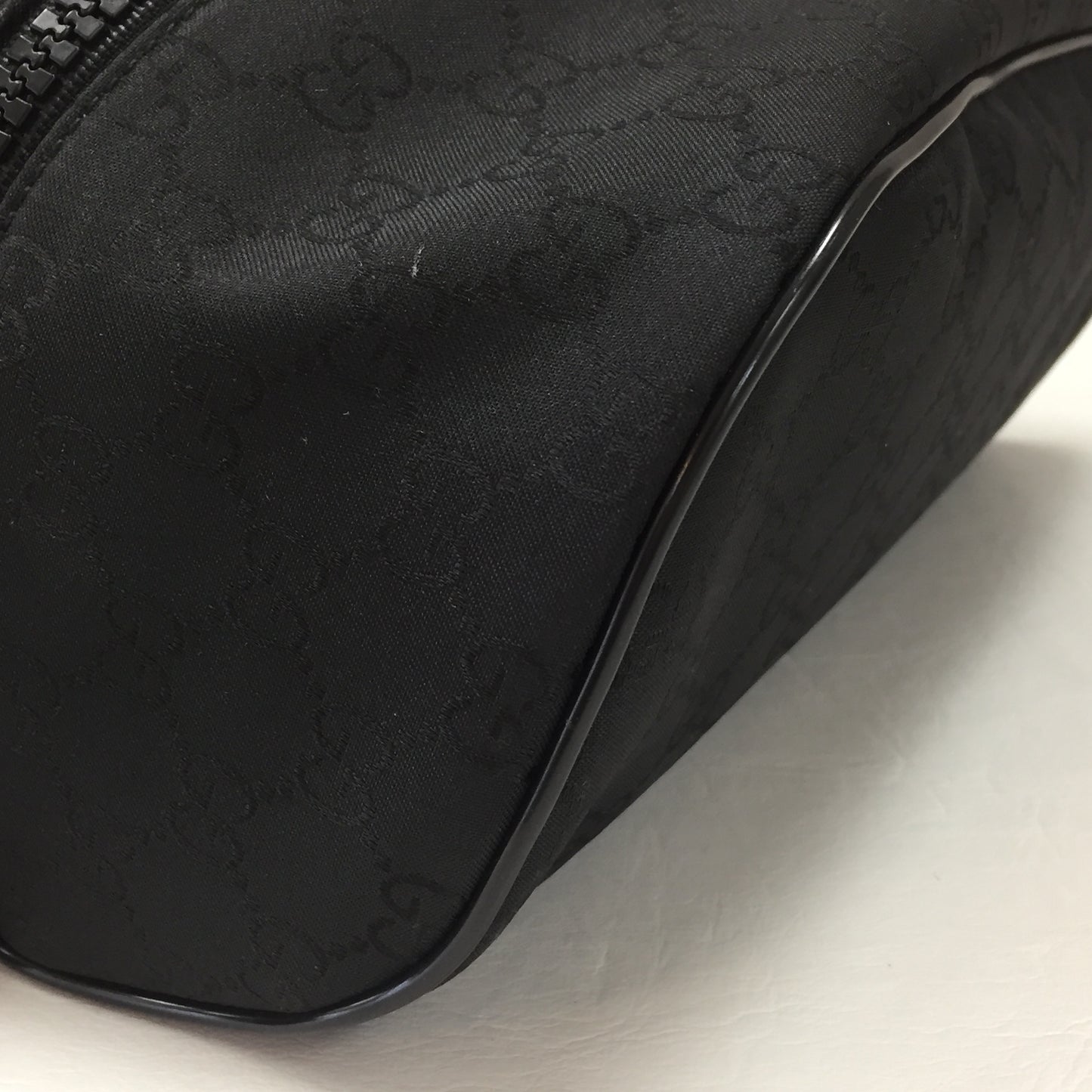 Authentic Gucci Black Nylon Fanny Pack/Bumbag
