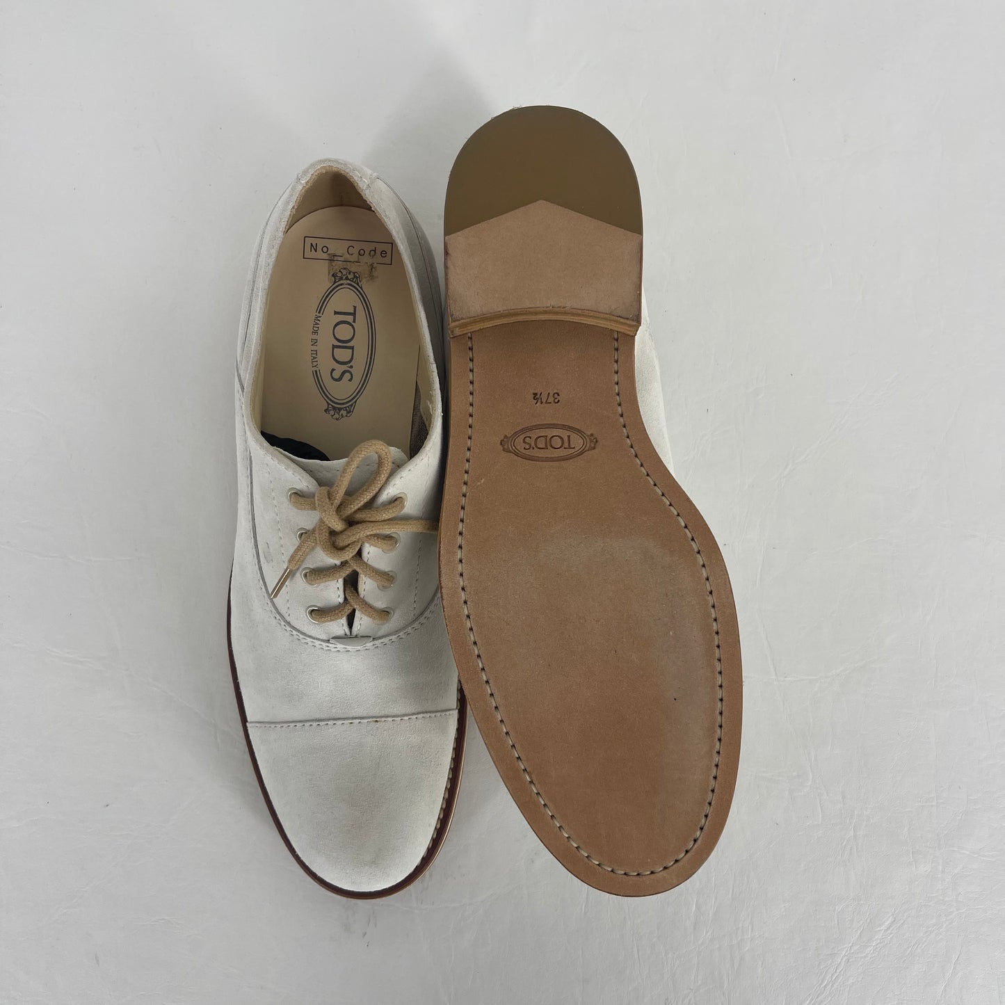 Authentic Tods Ivory Suede Lace Ups Sz 37.5