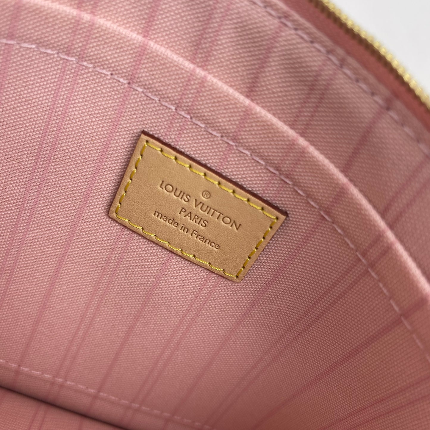 Authentic Louis Vuitton Damier Azure Rose Ballerine Pouch