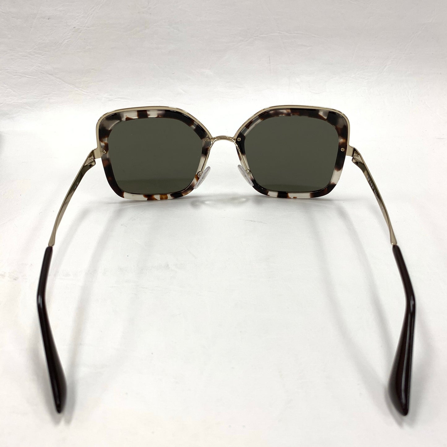 Authentic Prada Tortoise Shell Sunglasses SPR 57U