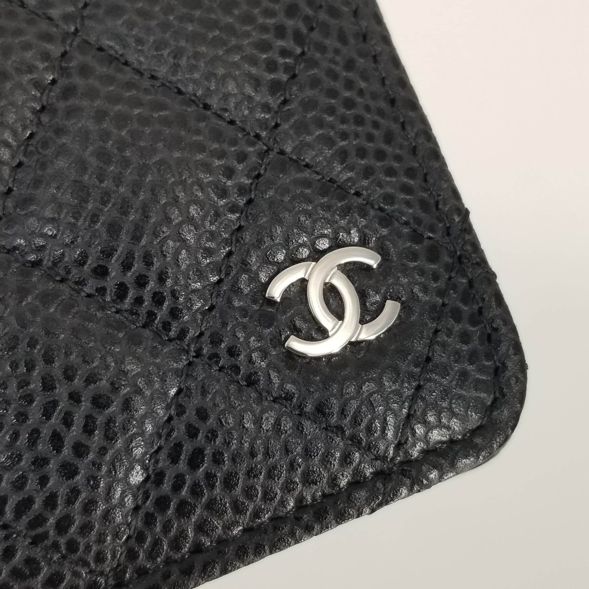 Authentic Chanel Black Caviar Quilted IPhone 6+ Wallet Phone Case