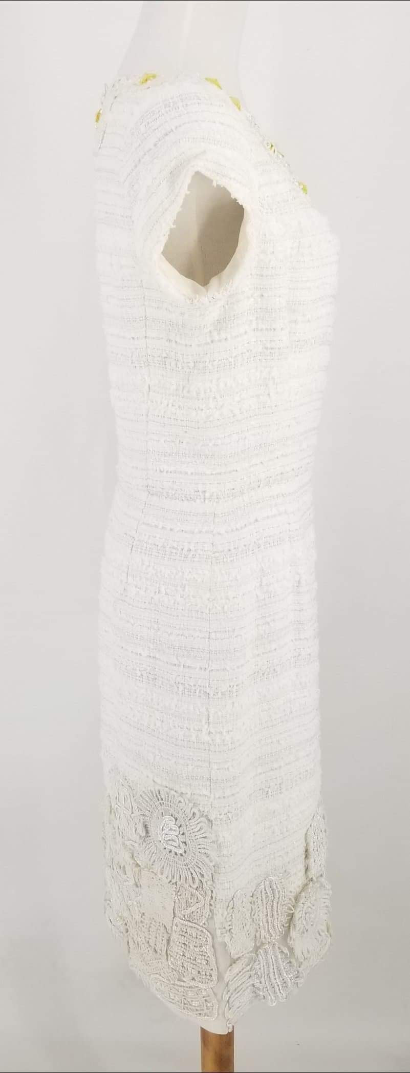 Authentic Oscar De La Renta Ivory Tweed Beaded Cocktail Dress Sz 6