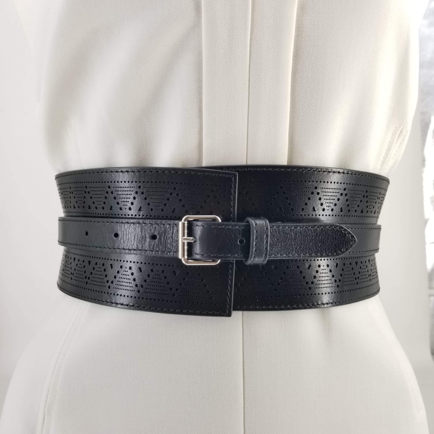 Authentic Alexander McQueen Black Leather Perforated Corset Belt