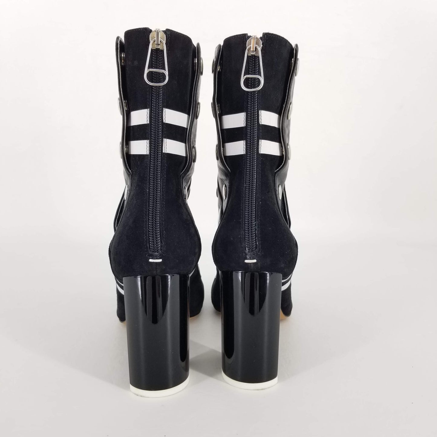 Authentic Madison Margiela Studded Black/White Boots