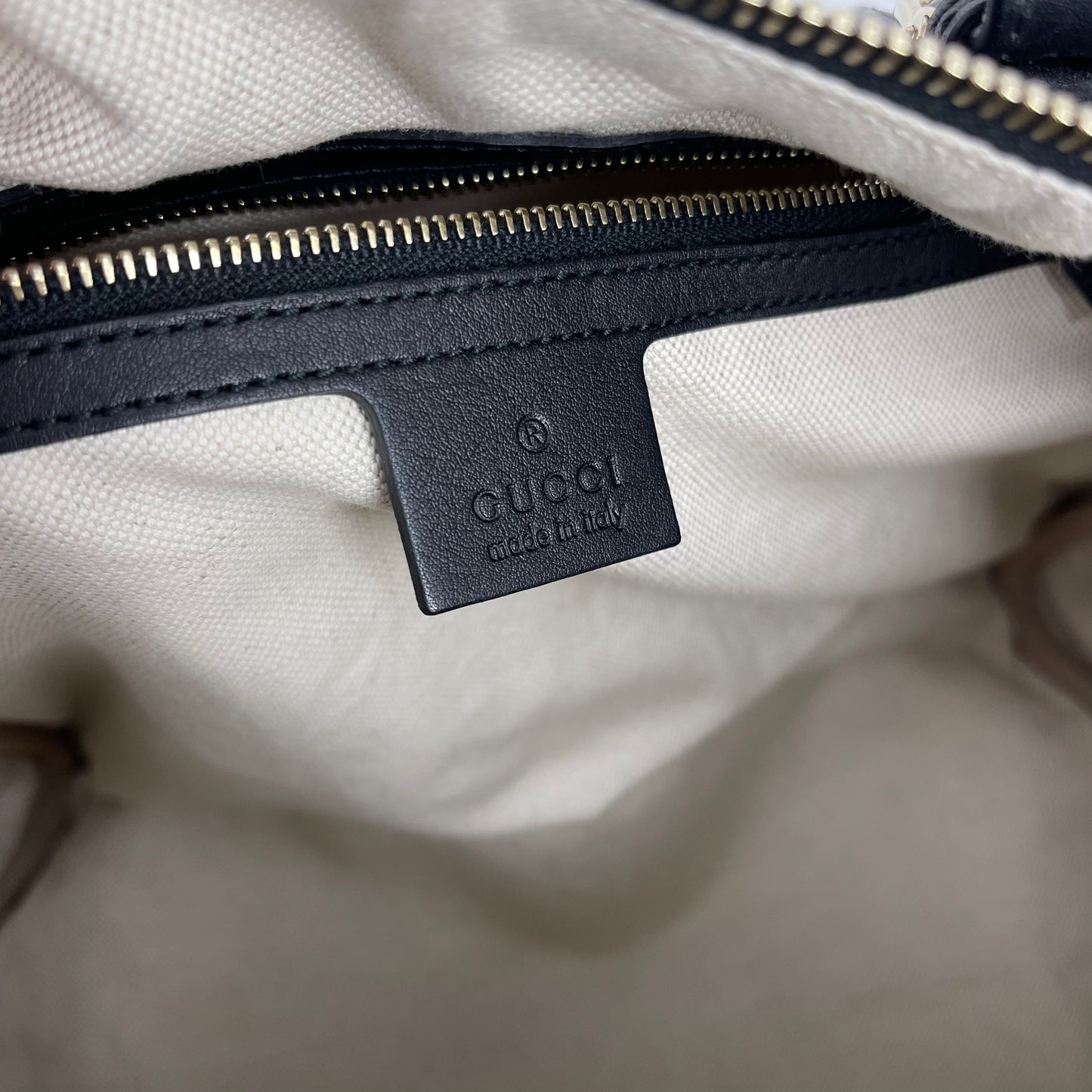 Authentic Gucci Black Guccissima Leather Boston Bag