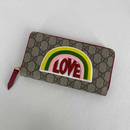 Authentic Gucci Rainbow Lovey Zippy Wallet