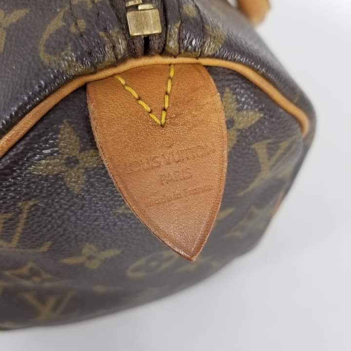 Authentic Louis Vuitton Vintage Monogram Speedy 25
